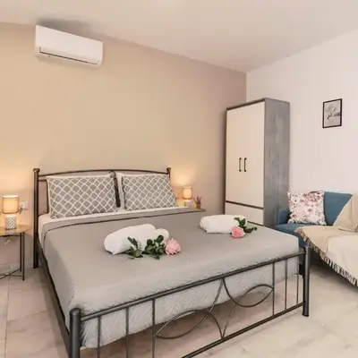 Fay's Suites