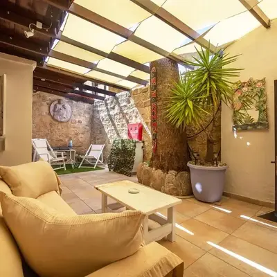 Old Town Corner Luxury Studios