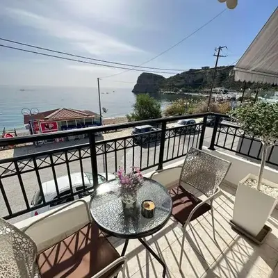 Orfeas Sea View House