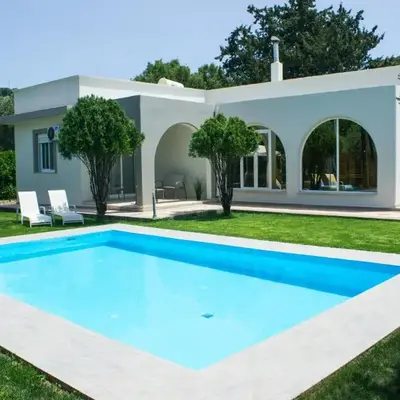 Heliopetra Villa