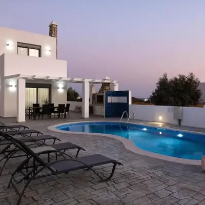 Dama Dama Villas